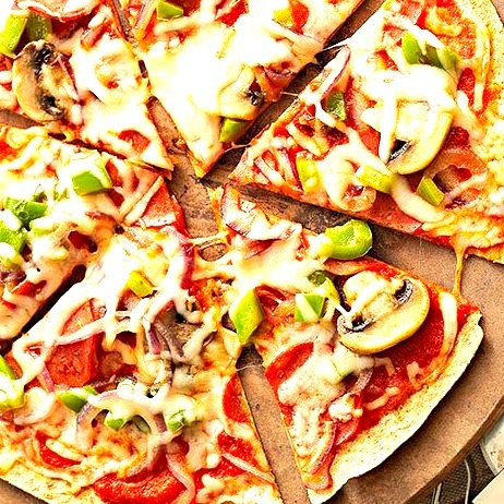 Thin Crust Pepperoni and Vegetable Pizza
