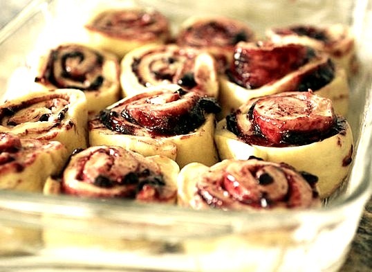 jam roll prep 4. by TheCookingPhotographer on Flickr.