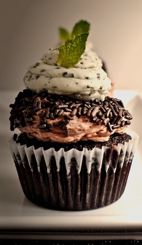 Recipe: Milk Chocolate Cupcakes with Fresh Mint Frosting